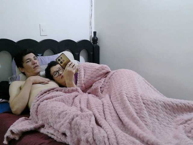 washintonredskins's BongaCams show and profile