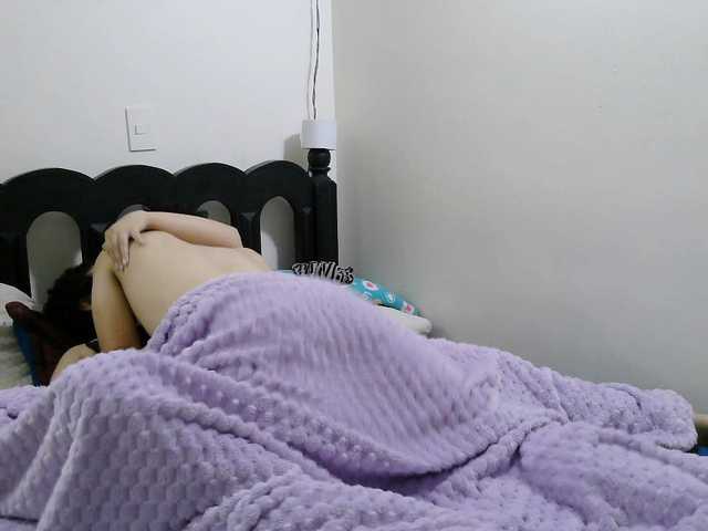 washintonredskins's BongaCams show and profile