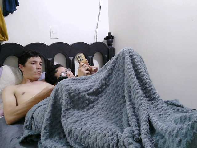 washintonredskins's BongaCams show and profile