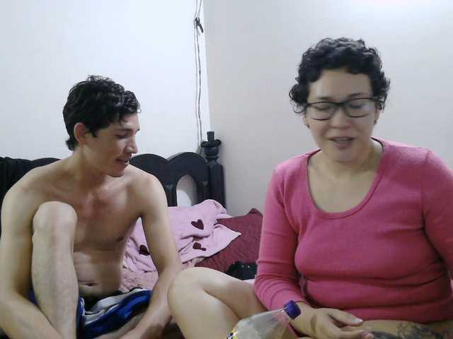 washintonredskins's BongaCams show and profile