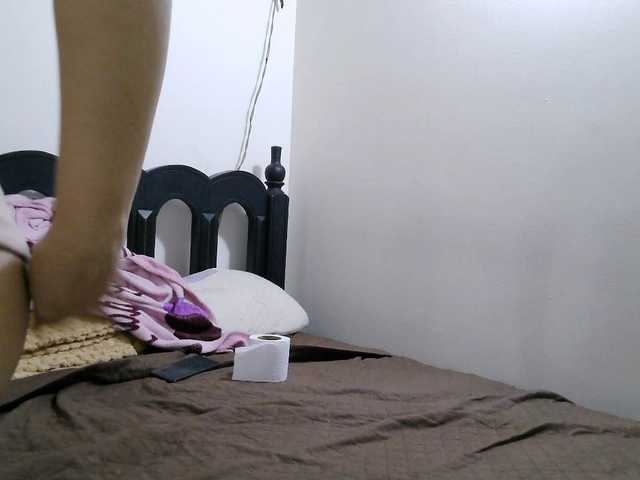 washintonredskins's BongaCams show and profile