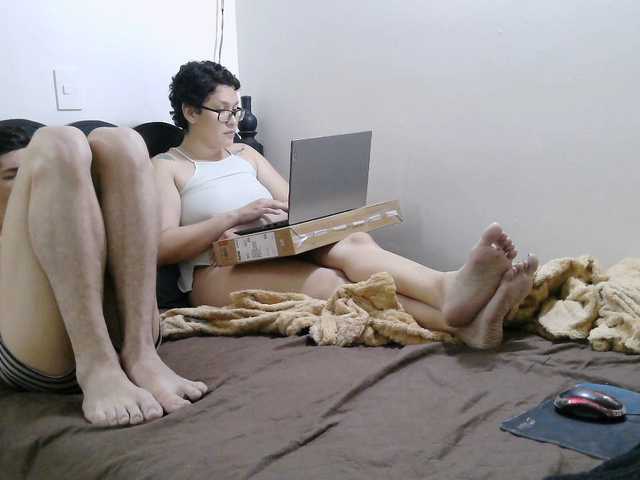 washintonredskins's BongaCams show and profile