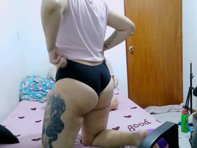 washintonredskins's BongaCams show and profile