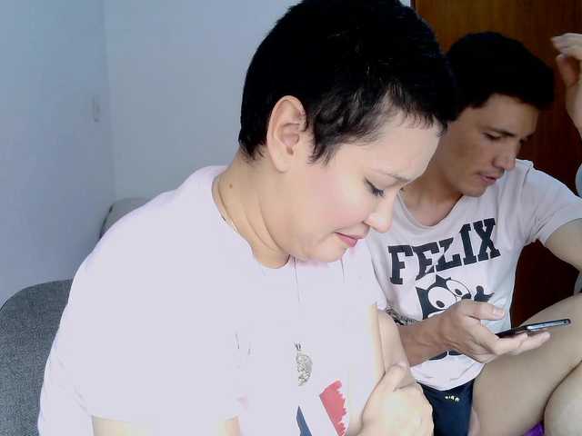 washintonredskins's BongaCams show and profile