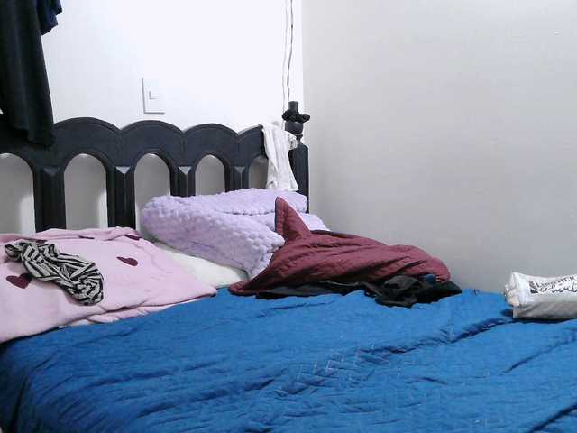 washintonredskins's BongaCams show and profile