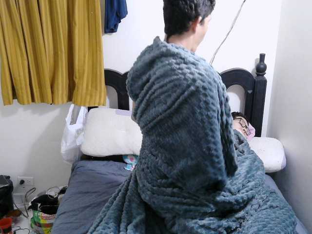 washintonredskins's BongaCams show and profile