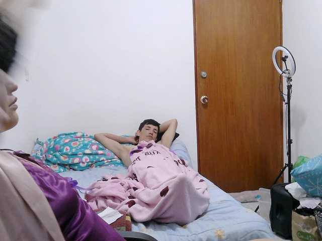 washintonredskins's BongaCams show and profile