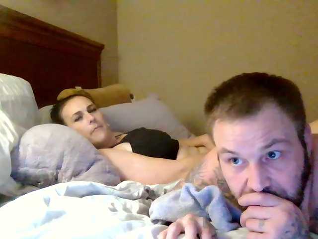 Raynliz85 from BongaCams