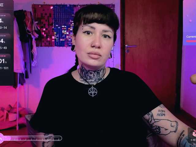 SenoritaDakota's BongaCams show and profile