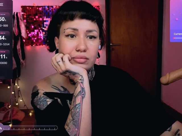 SenoritaDakota's BongaCams show and profile