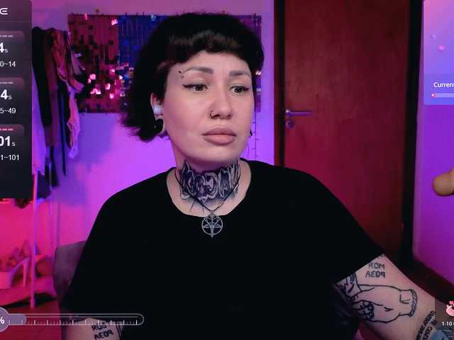 SenoritaDakota's BongaCams show and profile