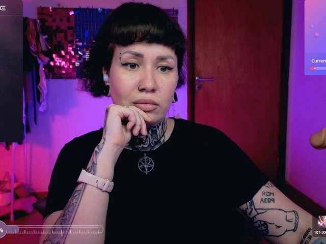 SenoritaDakota's BongaCams show and profile