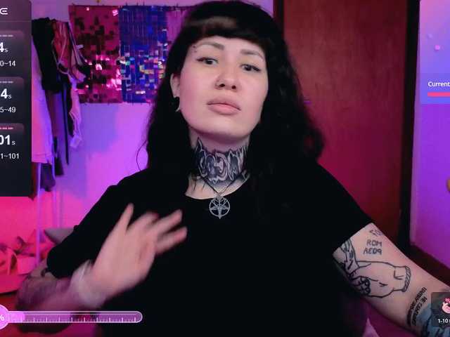 SenoritaDakota's BongaCams show and profile