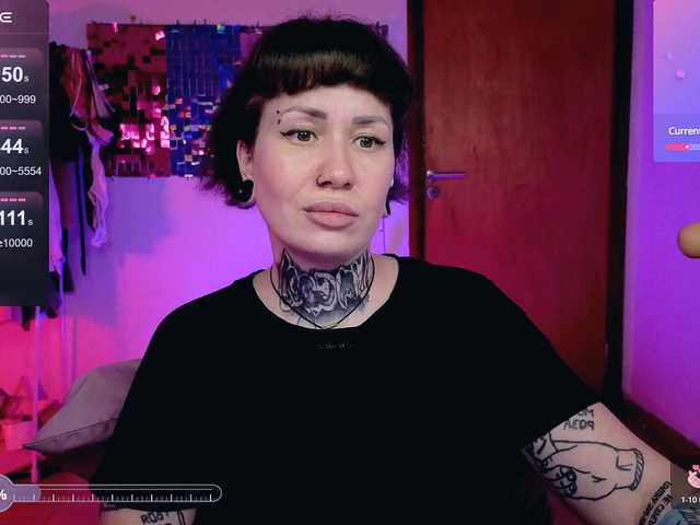 SenoritaDakota preview