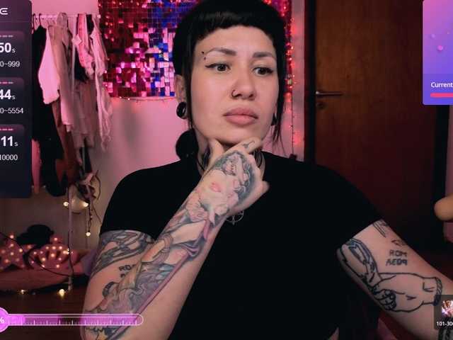 SenoritaDakota's BongaCams show and profile