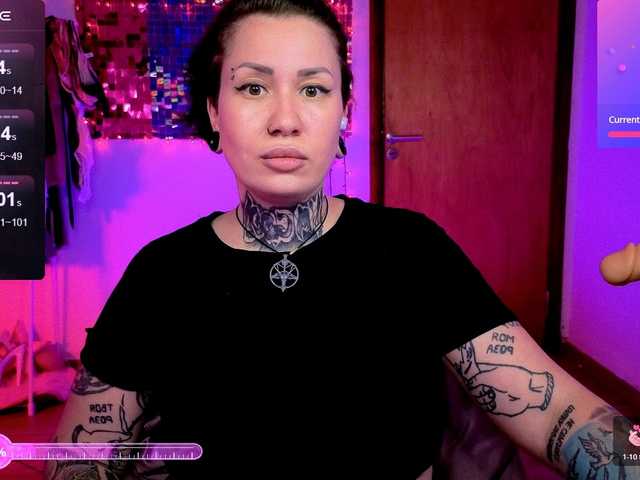 SenoritaDakota's BongaCams show and profile