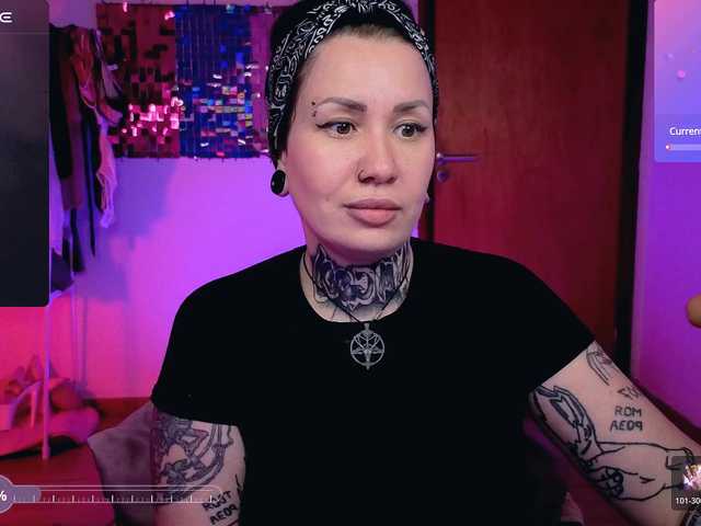 SenoritaDakota's BongaCams show and profile