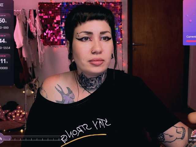 SenoritaDakota's BongaCams show and profile