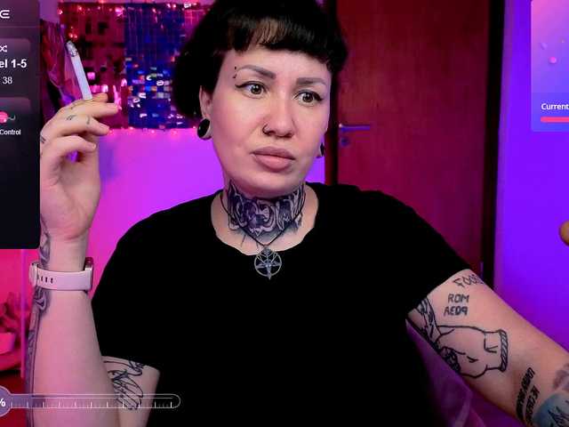 SenoritaDakota's BongaCams show and profile