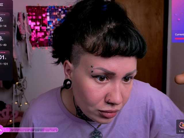 SenoritaDakota's BongaCams show and profile