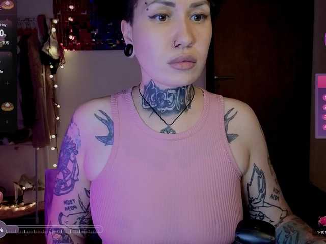  SenoritaDakota chat room