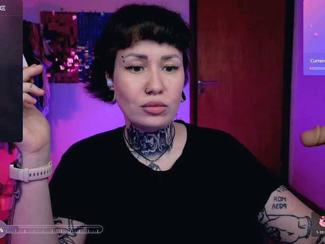 SenoritaDakota's BongaCams show and profile