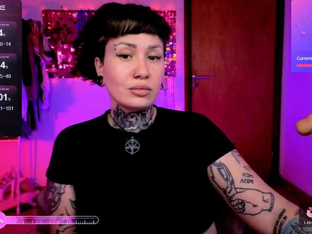 SenoritaDakota's BongaCams show and profile