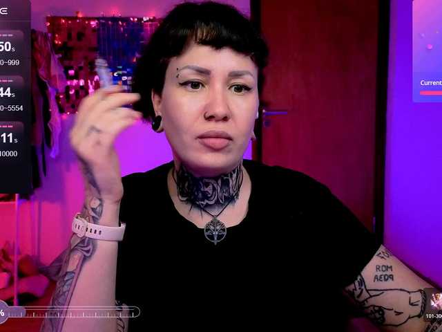 SenoritaDakota's BongaCams show and profile