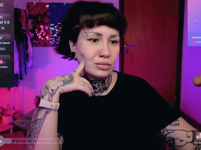 SenoritaDakota's BongaCams show and profile