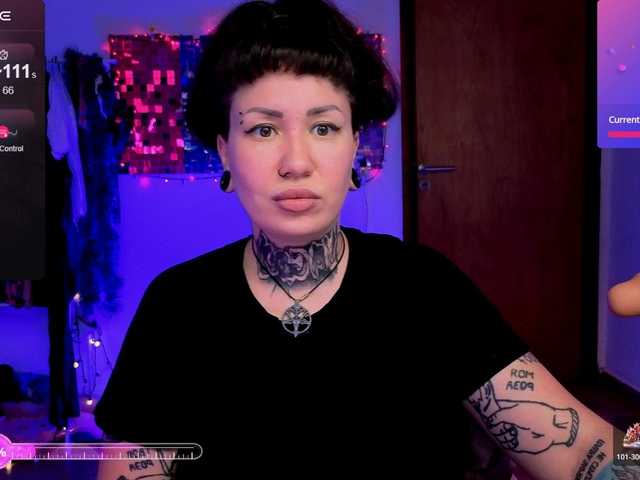 SenoritaDakota's BongaCams show and profile