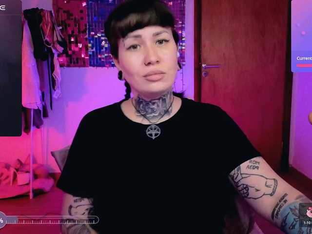 видео SenoritaDakota