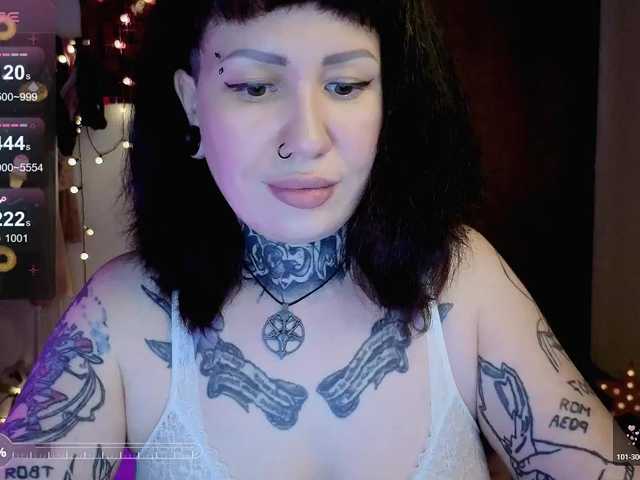 SenoritaDakota's BongaCams show and profile