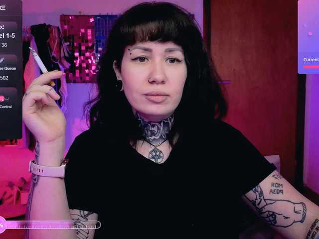 SenoritaDakota's BongaCams show and profile