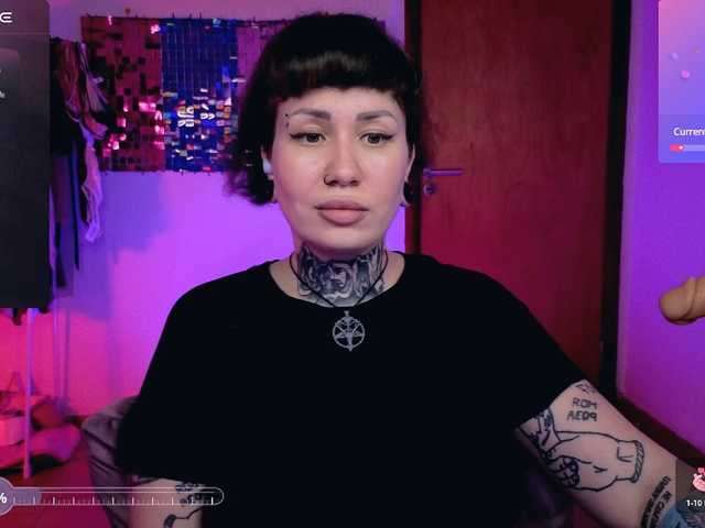 SenoritaDakota's BongaCams show and profile