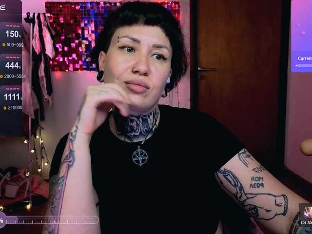 SenoritaDakota's BongaCams show and profile