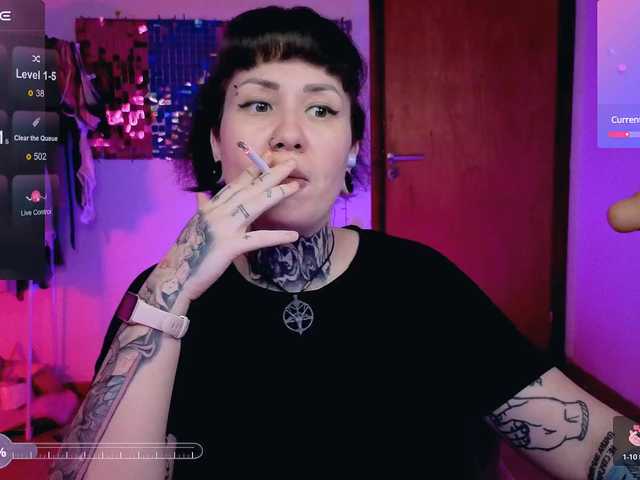 SenoritaDakota's BongaCams show and profile