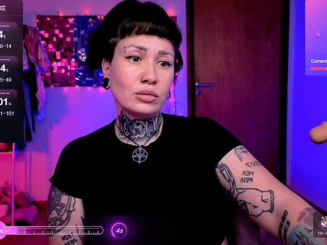 SenoritaDakota's BongaCams show and profile