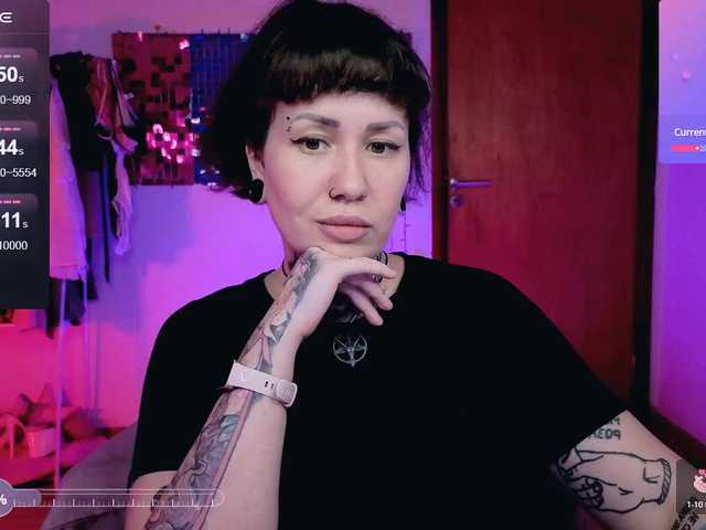 SenoritaDakota's BongaCams show and profile