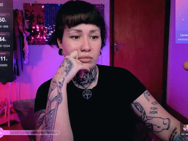 SenoritaDakota's BongaCams show and profile