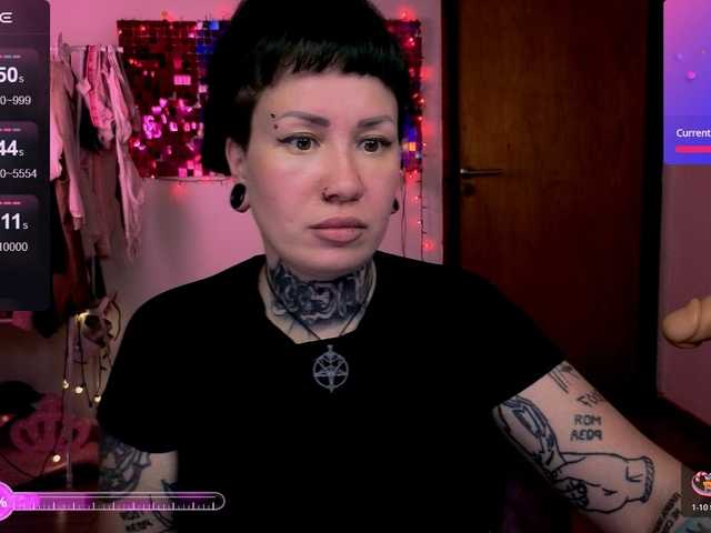 SenoritaDakota's BongaCams show and profile