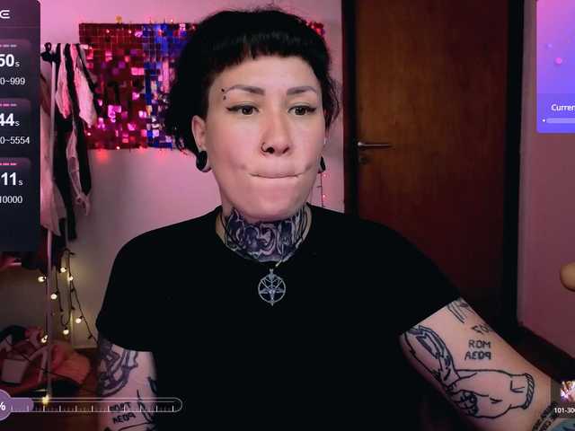 SenoritaDakota's BongaCams show and profile