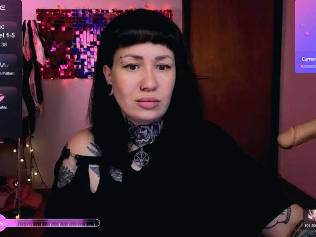 SenoritaDakota's BongaCams show and profile