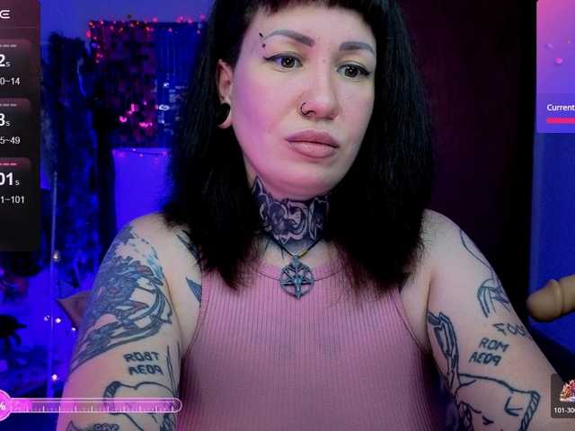 SenoritaDakota's BongaCams show and profile