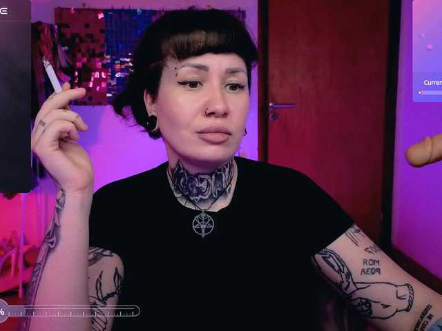 SenoritaDakota's BongaCams show and profile