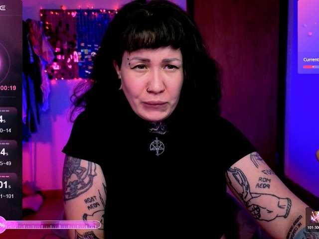 SenoritaDakota's BongaCams show and profile