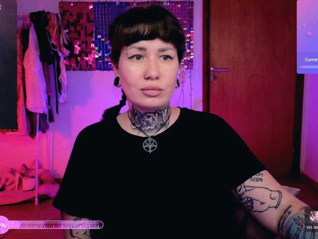  SenoritaDakota chat room