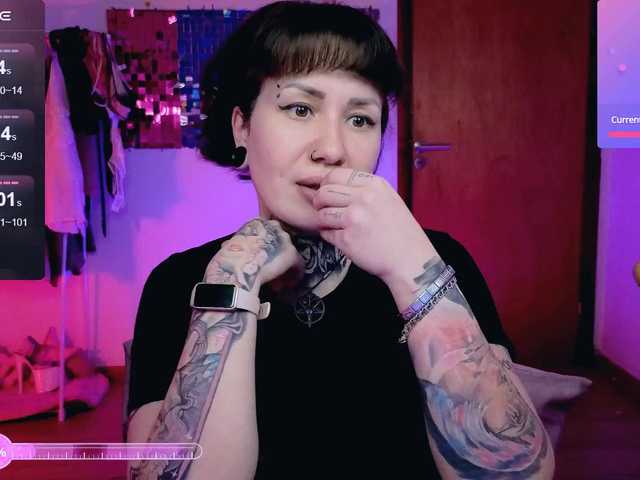 SenoritaDakota's BongaCams show and profile