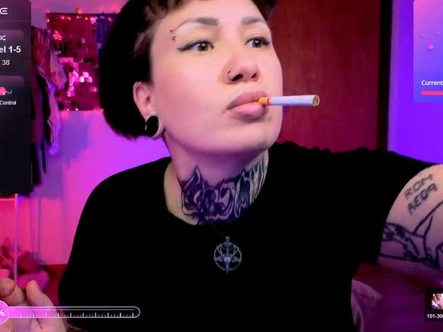 SenoritaDakota's BongaCams show and profile