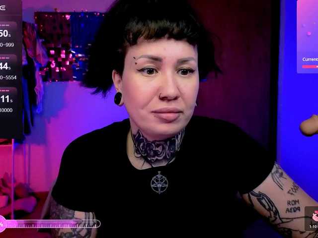 SenoritaDakota's BongaCams show and profile