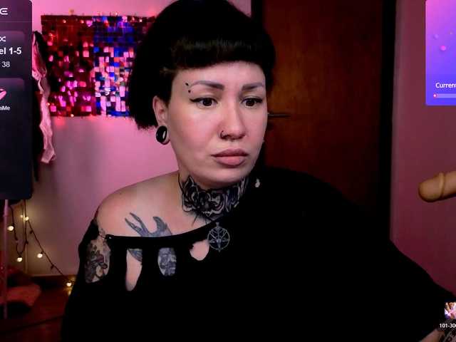 SenoritaDakota's BongaCams show and profile